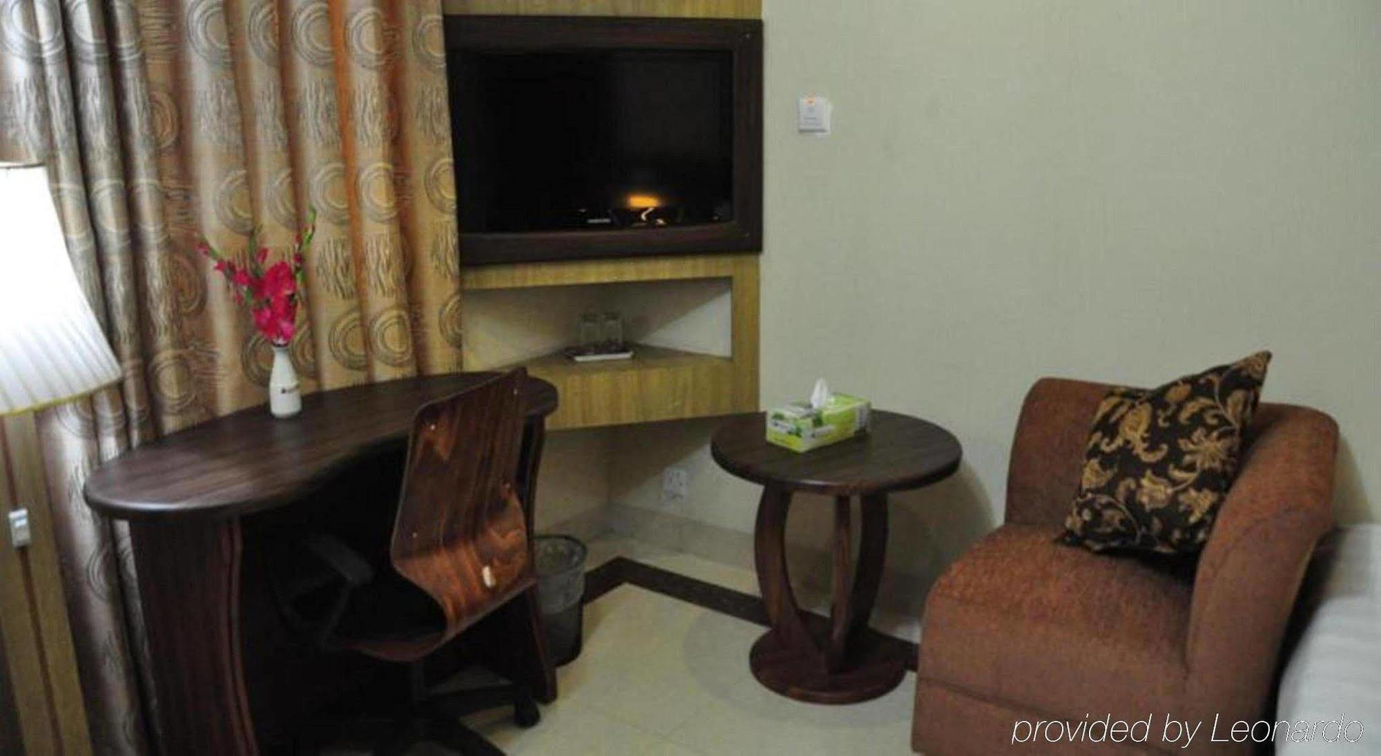 Marino Hotel - Best Near Airport داكا المظهر الخارجي الصورة