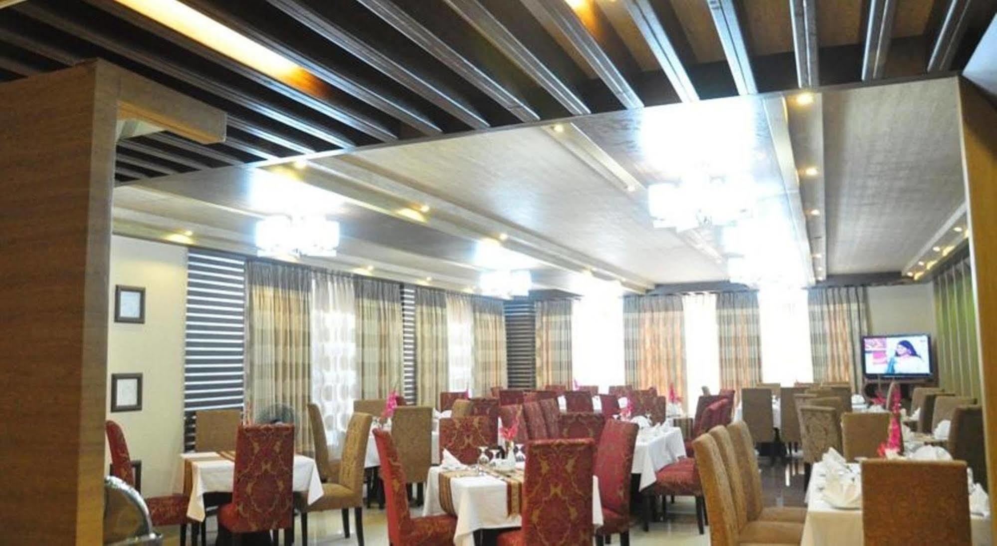 Marino Hotel - Best Near Airport داكا المظهر الخارجي الصورة